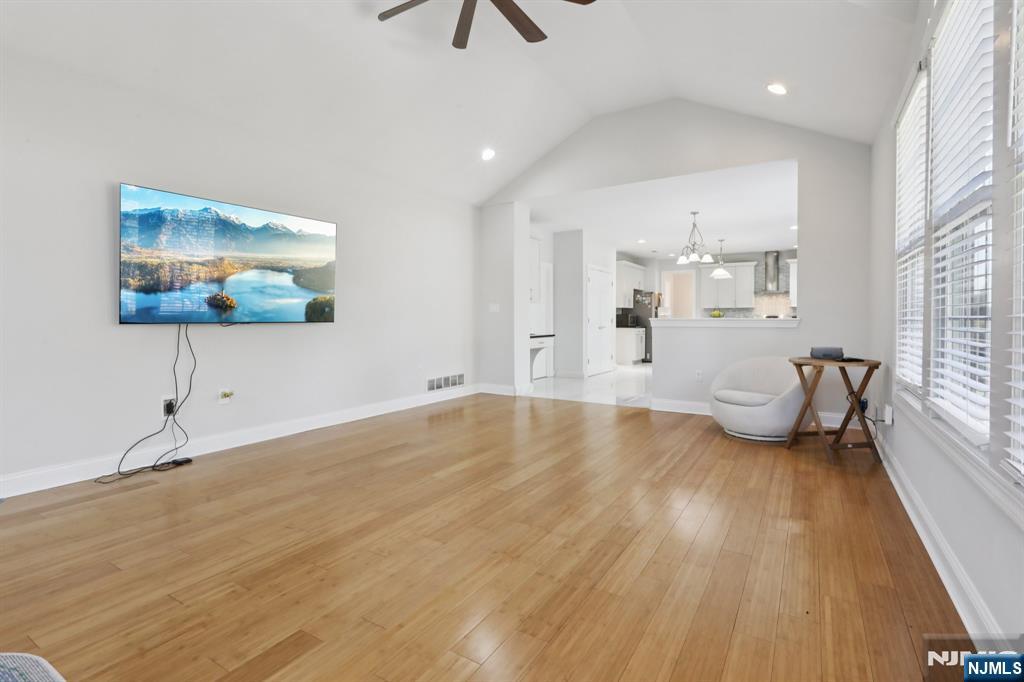 118 Junction Road Hampton, NJ 08827 - Photo 11 of 50