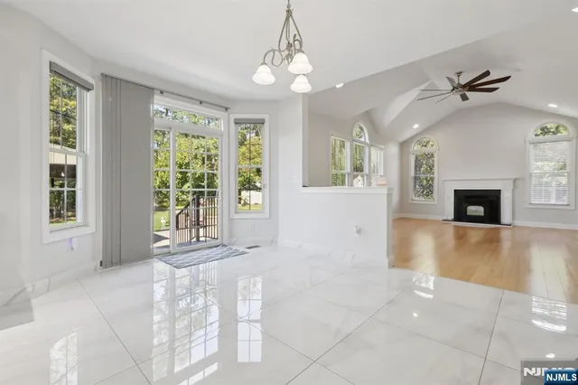 $719,900 | 118 Junction Road, Hampton, NJ 08827