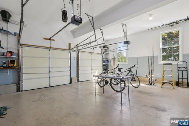 $719,900 | 118 Junction Road, Hampton, NJ 08827