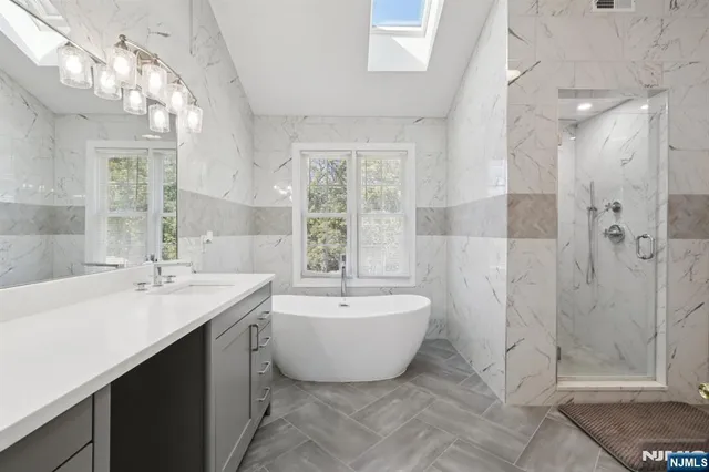 $719,900 | 118 Junction Road, Hampton, NJ 08827