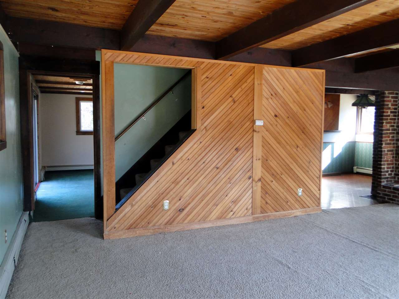 187 Garney Road Brookfield, NH 03872 - Photo 11 of 20 Gallery Image 11