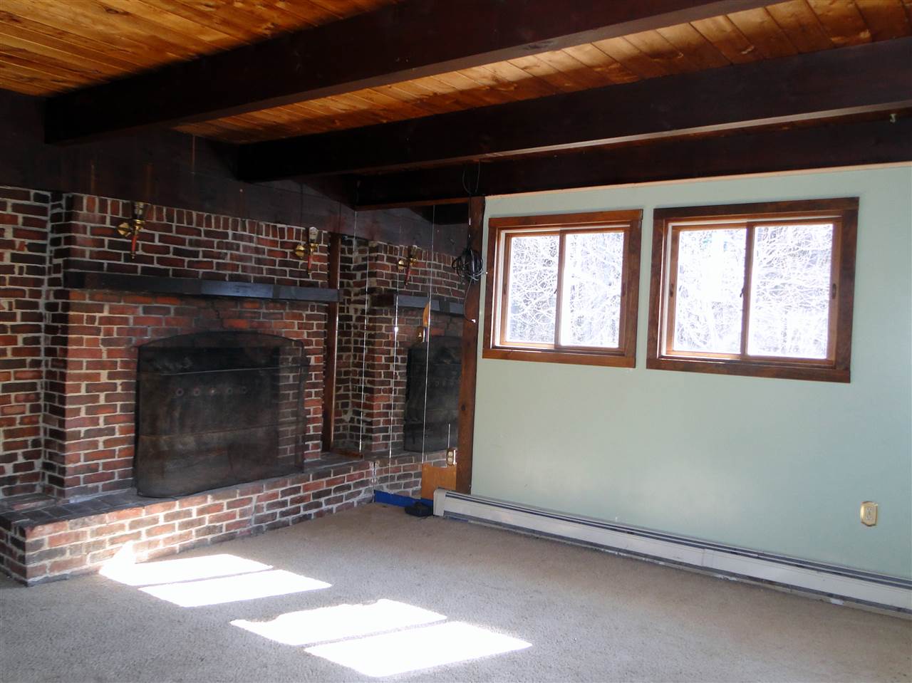 187 Garney Road Brookfield, NH 03872 - Photo 7 of 20 Gallery Image 7