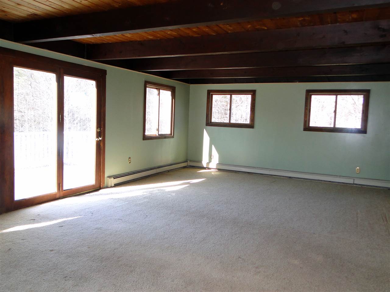 187 Garney Road Brookfield, NH 03872 - Photo 10 of 20 Gallery Image 10