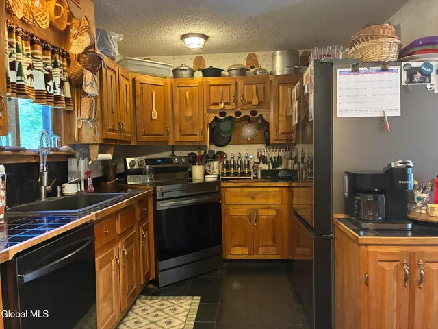 $340,000 | 3 Maple Acres Way, Dresden, NY 12819