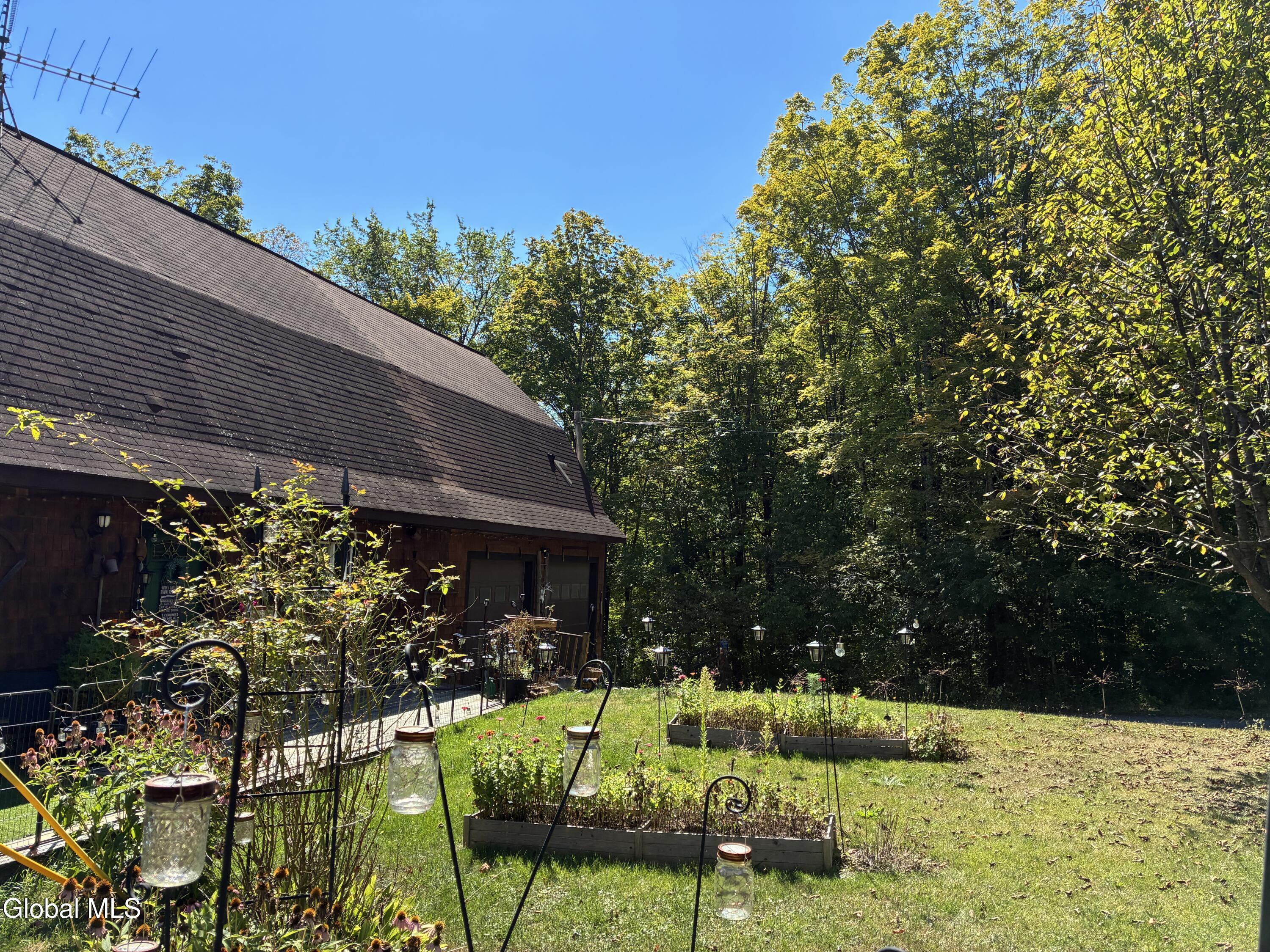 3 Maple Acres Way Dresden, NY 12819 - Photo 7 of 50 IMG_1566