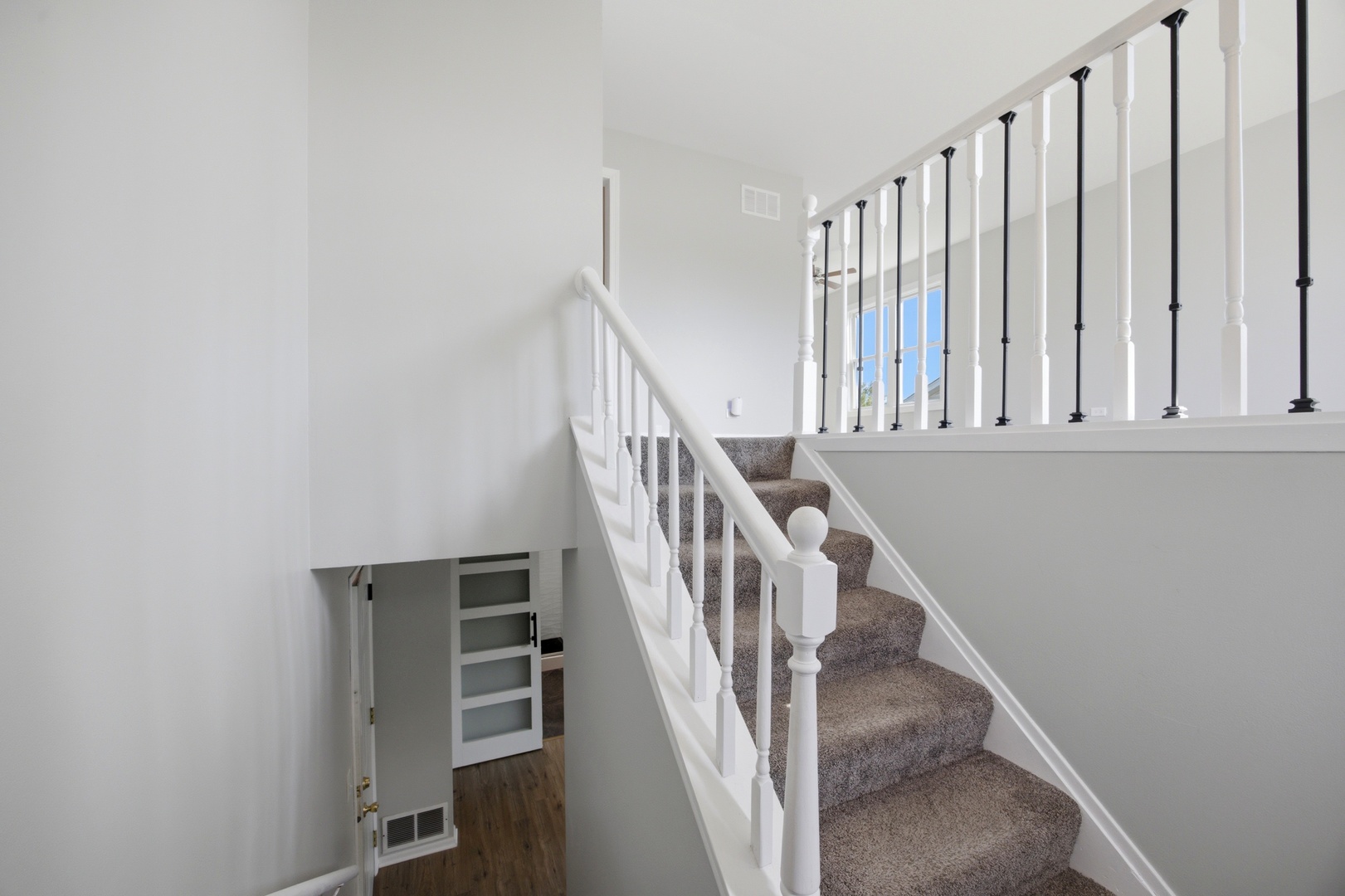 38 Blue Ridge Drive Glendale Heights, IL 60139 - Photo 15 of 30