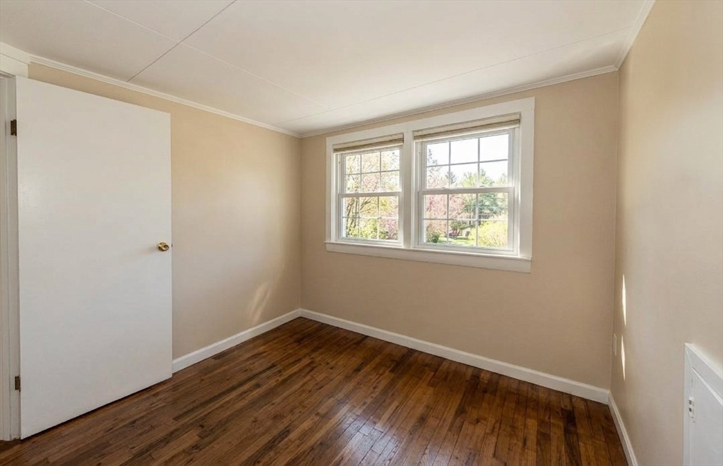 76 East Shore Road Holbrook, MA 02343 - Photo 12 of 23