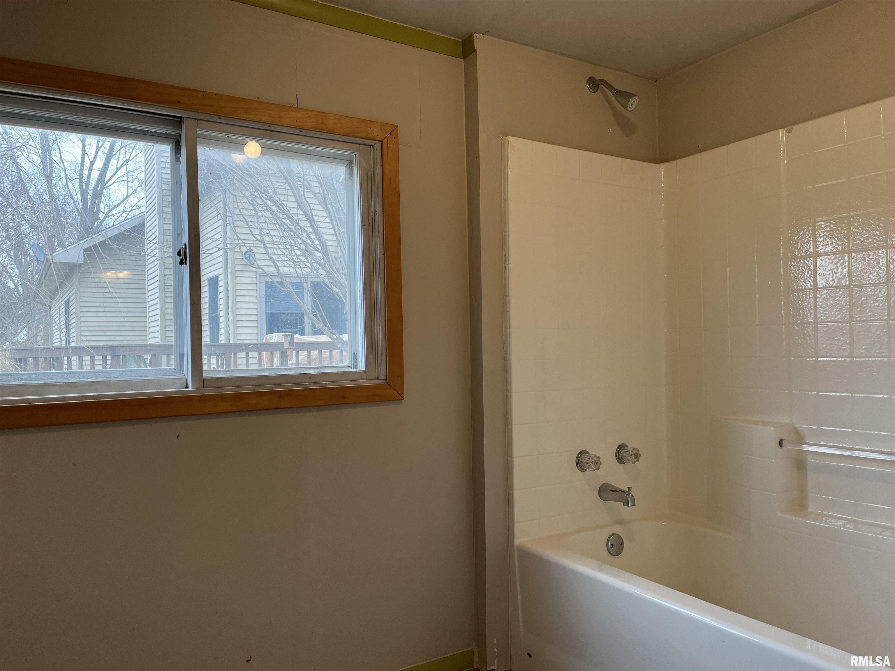 1105 3rd Street Lacon, IL 61540 - Photo 29 of 31 Gallery Image 29