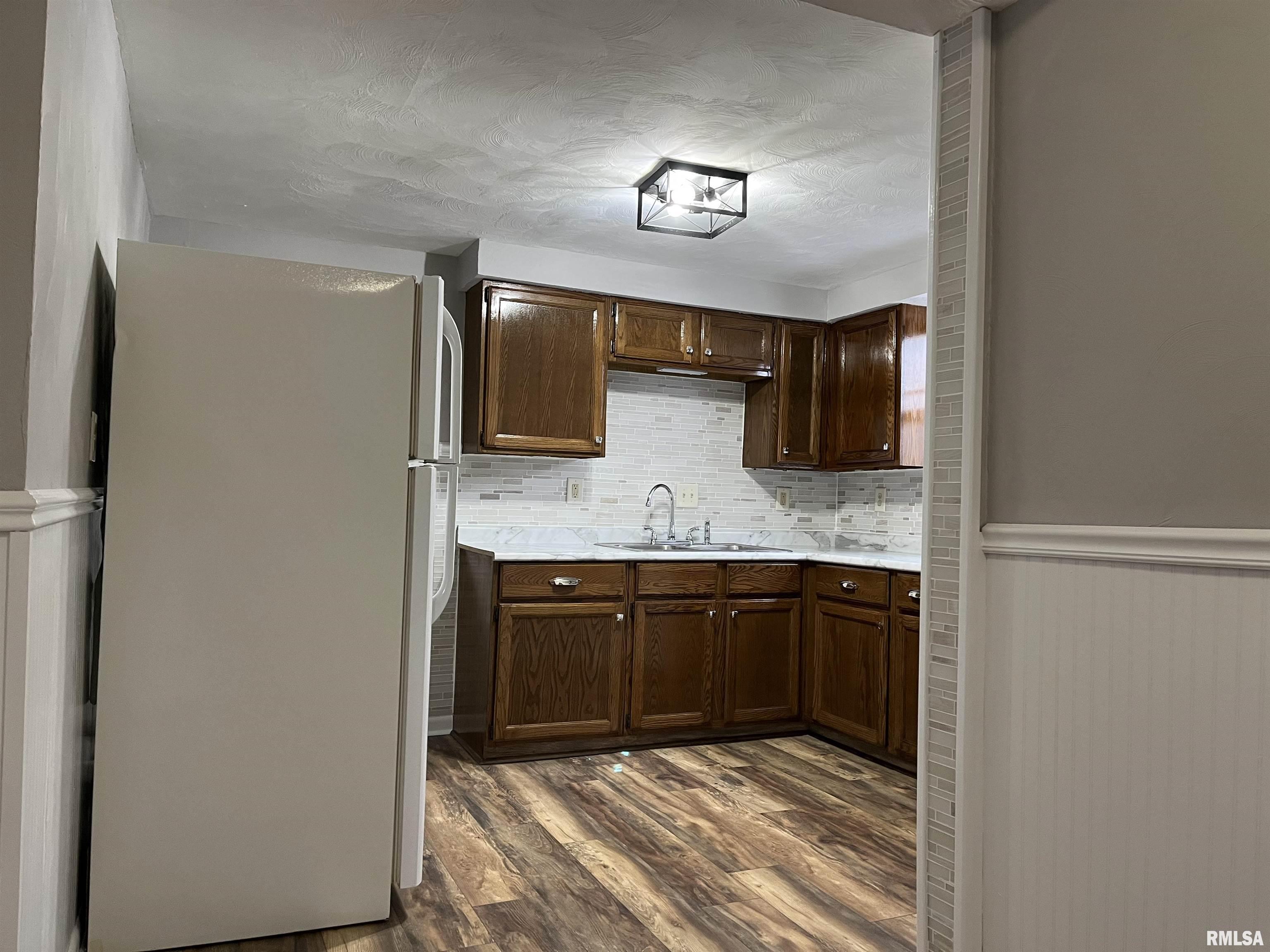 1105 3rd Street Lacon, IL 61540 - Photo 9 of 31 Gallery Image 9
