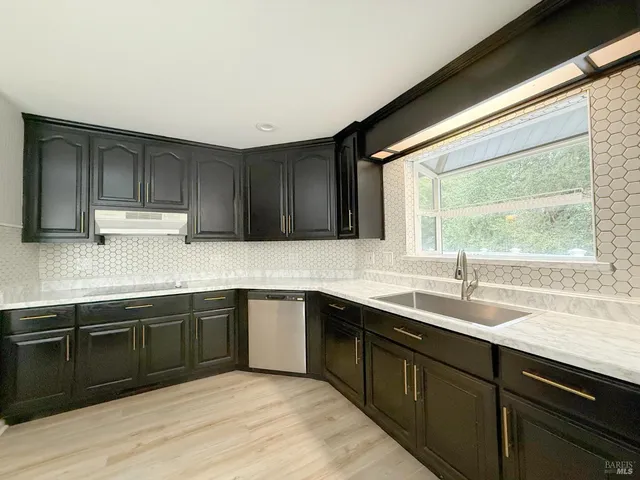 $481,000 | 3020 Primrose Drive, Willits, CA 95490