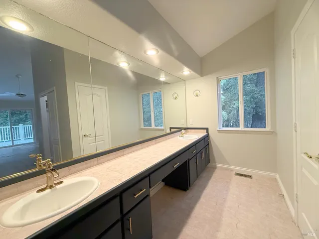 $481,000 | 3020 Primrose Drive, Willits, CA 95490