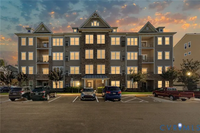 $325,000 | 1201 Westwood Village Lane, Unit 402, Midlothian, VA 23114