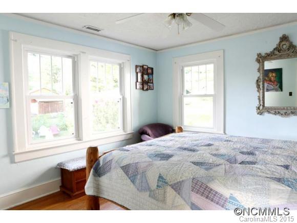 24 Longview Road Asheville, NC 28806 - Photo 17 of 24 Gallery Image 17