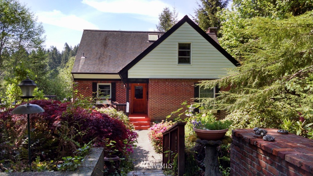 407 Stamper Road Elma, WA 98541 - Photo 2 of 25 Gallery Image 2
