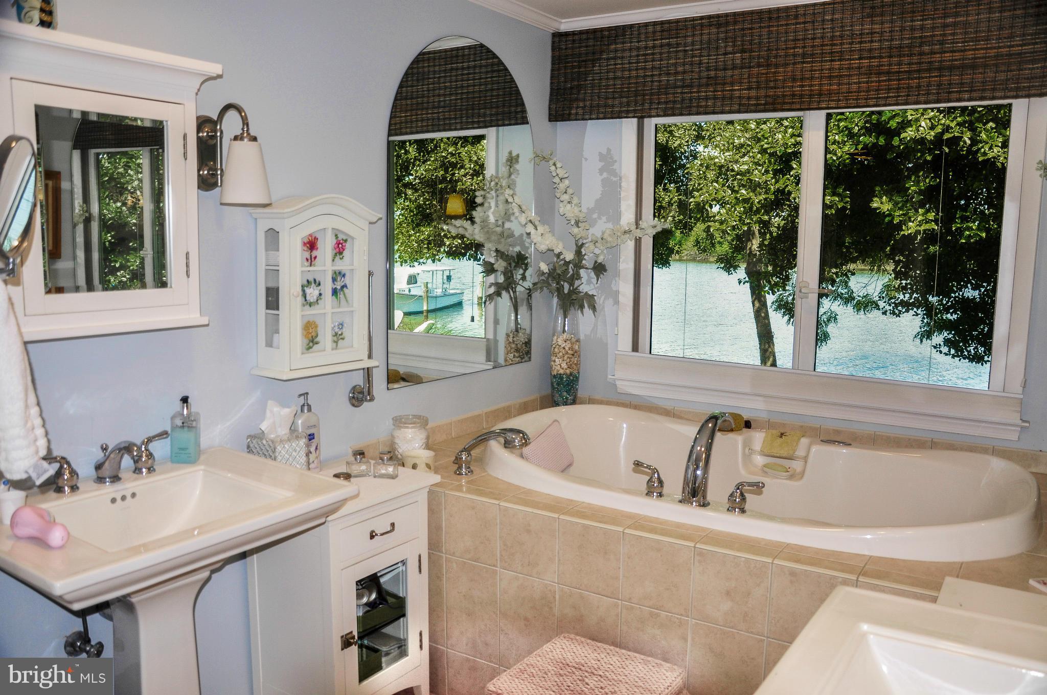 8503 Sewell Point Road Wittman, MD 21676 - Photo 18 of 30 Bath