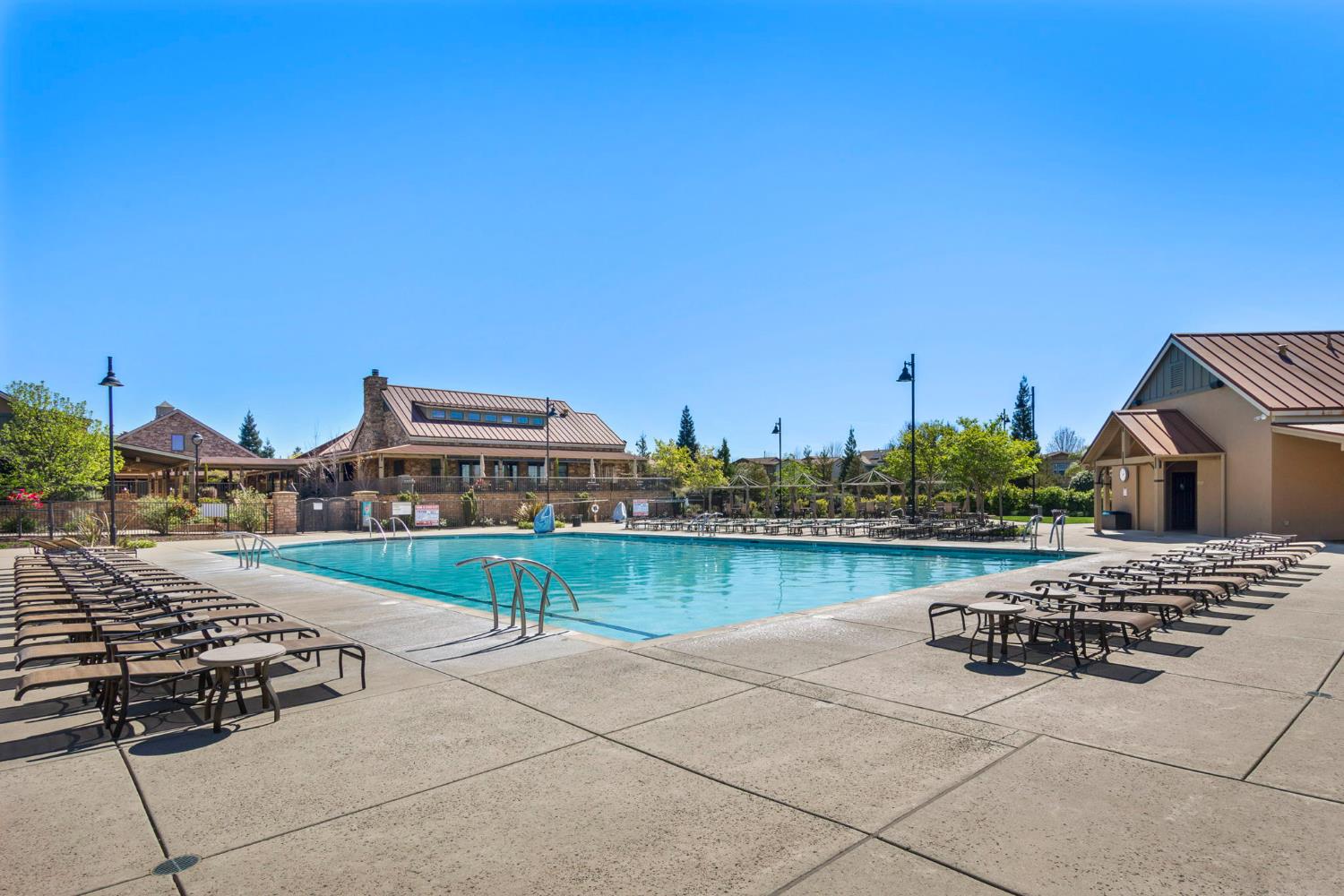 1508 Westwind Way Rocklin, CA 95765 - Photo 41 of 45 a view of a terrace