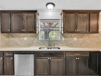 $425,000 | 3413 County Road 326, Alvin, TX 77511