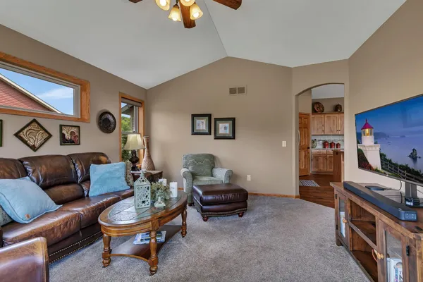 $500,000 | 6625 Westwood Parkway, St. Cloud, MN 56303