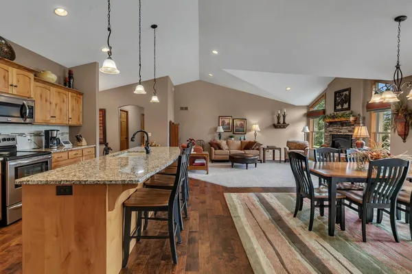 $500,000 | 6625 Westwood Parkway, St. Cloud, MN 56303