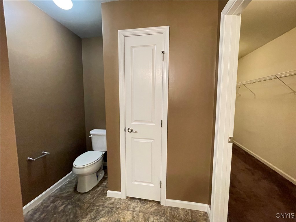 141 Brinan Fields Run Manlius, NY 13104 - Photo 18 of 30