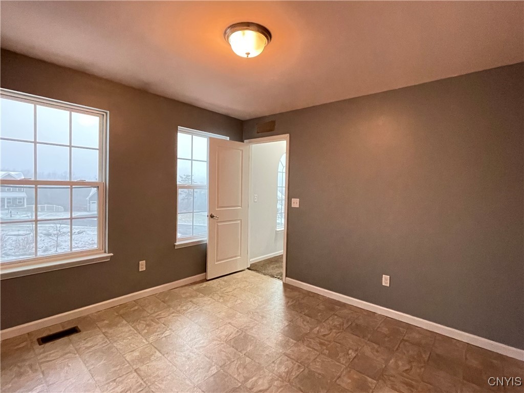 141 Brinan Fields Run Manlius, NY 13104 - Photo 22 of 30