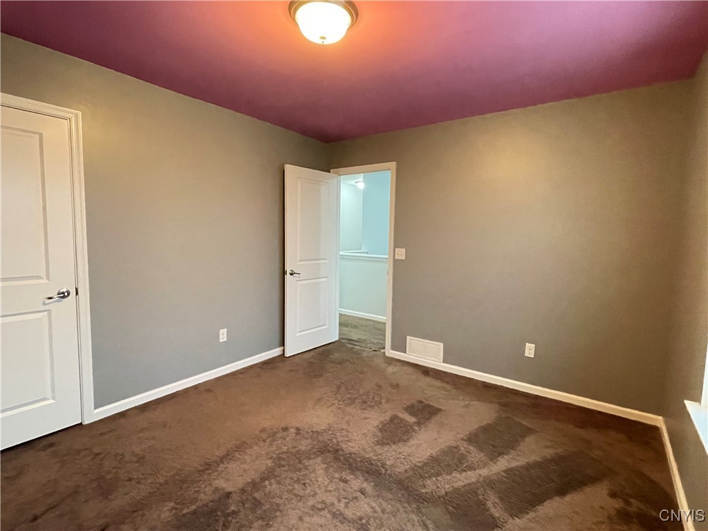 141 Brinan Fields Run Manlius, NY 13104 - Photo 24 of 30