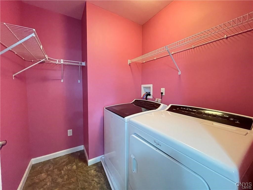 141 Brinan Fields Run Manlius, NY 13104 - Photo 25 of 30