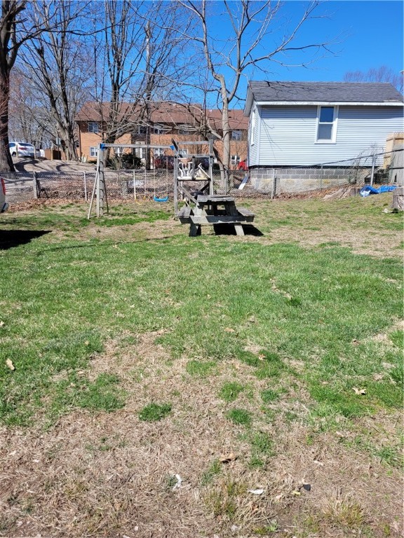 112 High Street Westerly, RI 02891 - Photo 29 of 30 Gallery Image 29