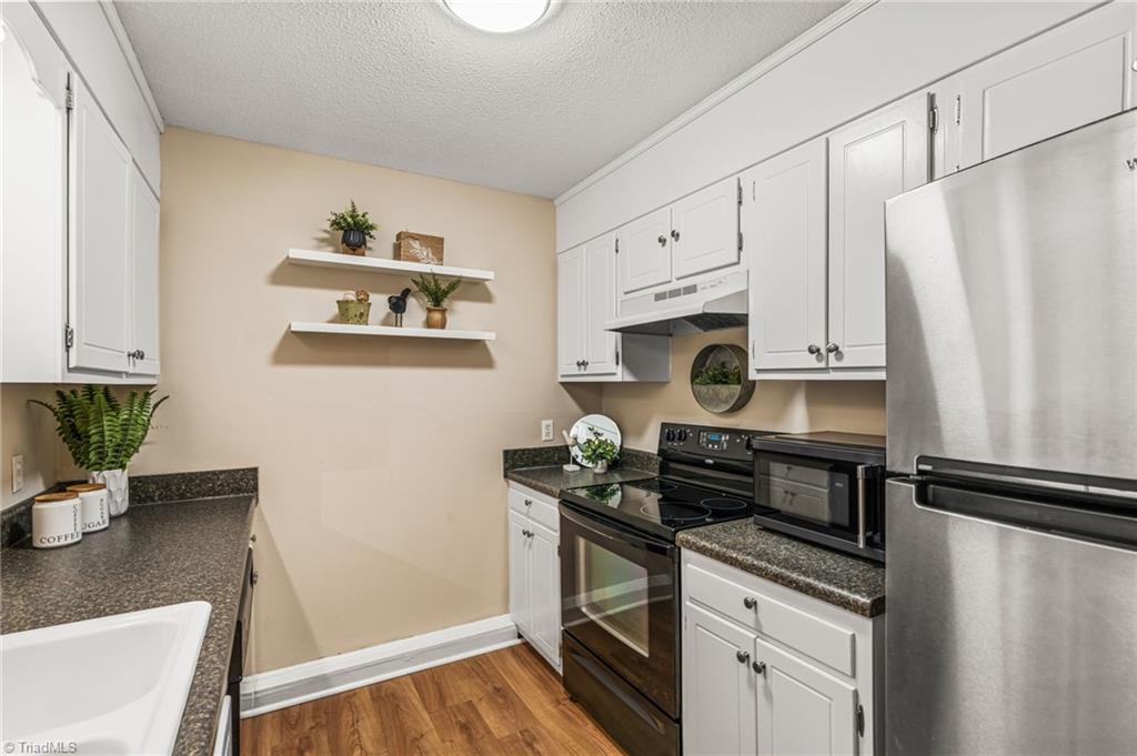 1827 Johnson Street, Unit A High Point, NC 27262 - Photo 13 of 29 Gallery Image 13