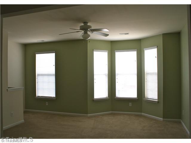 3854 Tarrant Trace Circle High Point, NC 27265 - Photo 3 of 15 Living Room.