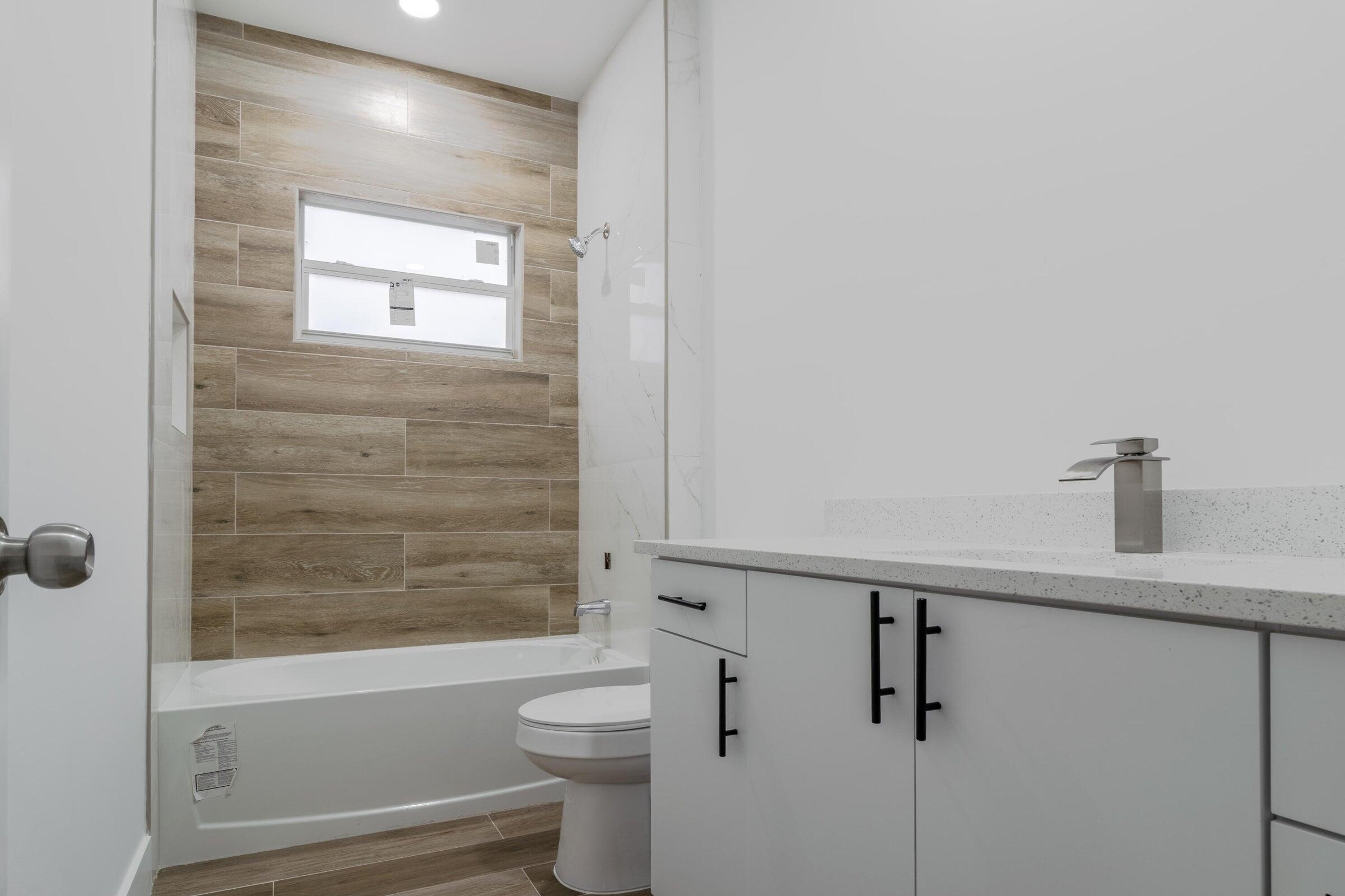 10625 Ayear Road Port Charlotte, FL 33981 - Photo 16 of 33 20241210125741041275000000-o