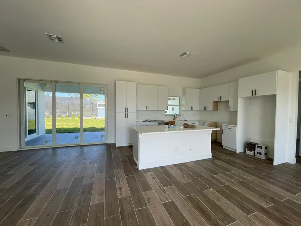 $2,700 | 10625 Ayear Road, Port Charlotte, FL 33981