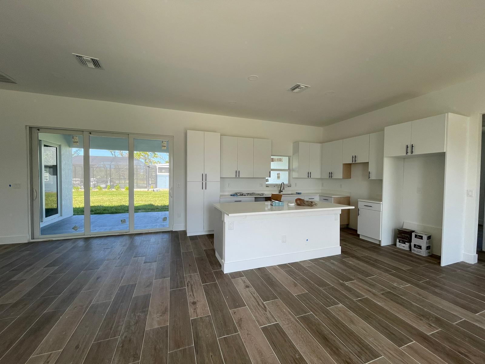 10625 Ayear Road Port Charlotte, FL 33981 - Photo 6 of 33 20241204055027348730000000-o (1)