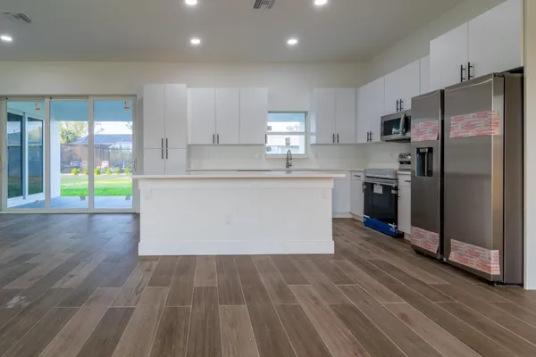 $2,700 | 10625 Ayear Road, Port Charlotte, FL 33981