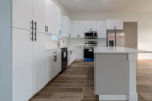 $2,700 | 10625 Ayear Road, Port Charlotte, FL 33981