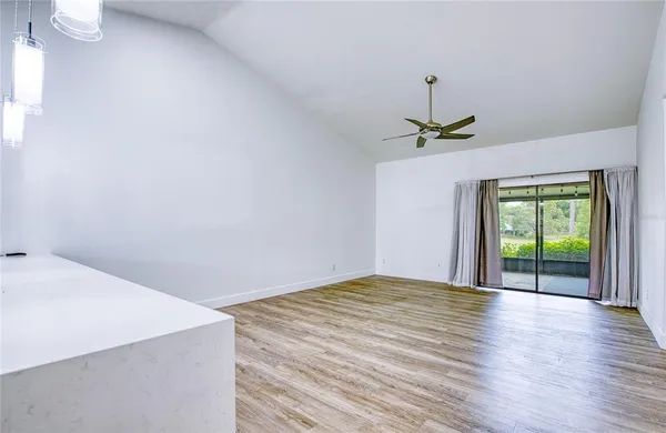 $2,350 | 2617 Bentley Drive, Palm Harbor, FL 34684