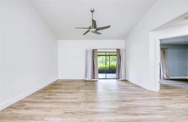 $2,350 | 2617 Bentley Drive, Palm Harbor, FL 34684
