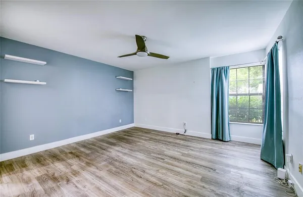 $2,350 | 2617 Bentley Drive, Palm Harbor, FL 34684