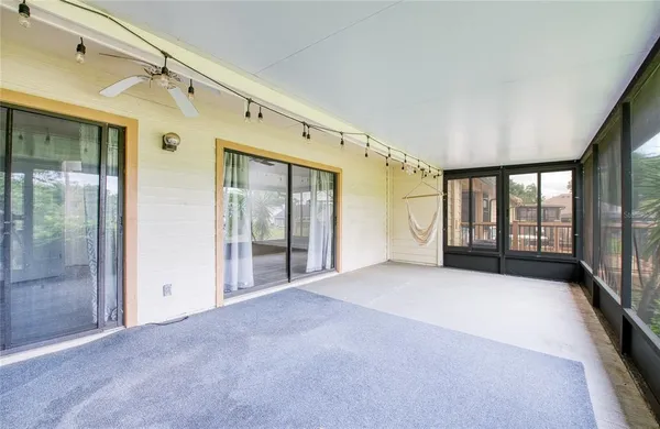 $2,350 | 2617 Bentley Drive, Palm Harbor, FL 34684