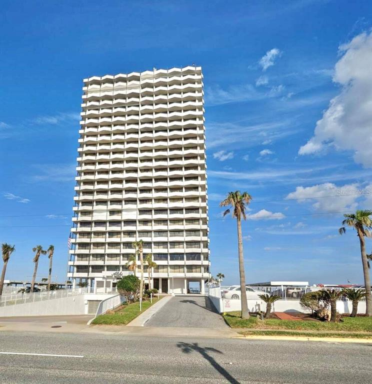 2828 North Atlantic Ave Unit 105  