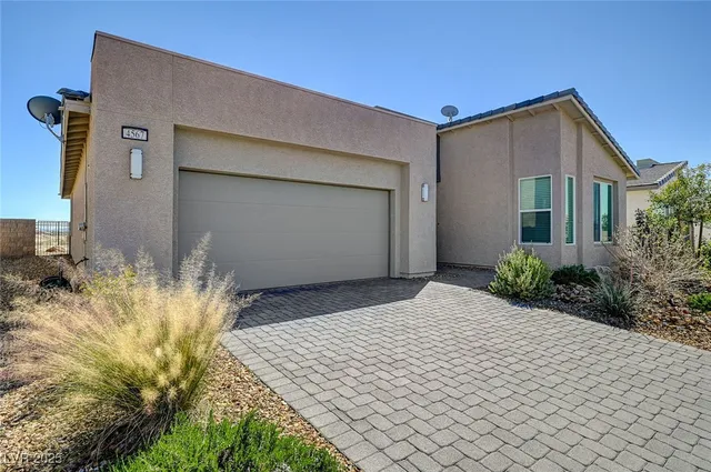 $394,900 | 4567 East Cactus Cyn Drive, Pahrump, NV 89061