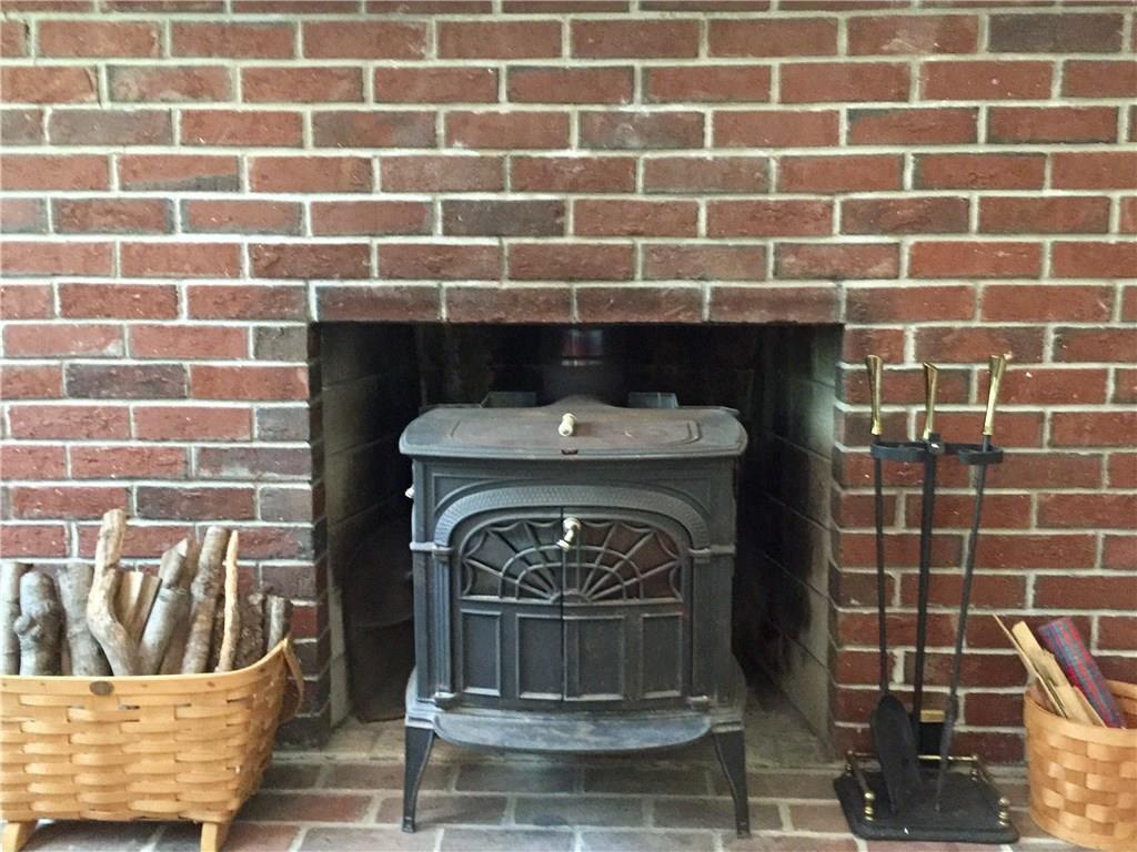 17 Middle Road Cumberland, ME 04021 - Photo 12 of 20 Photo