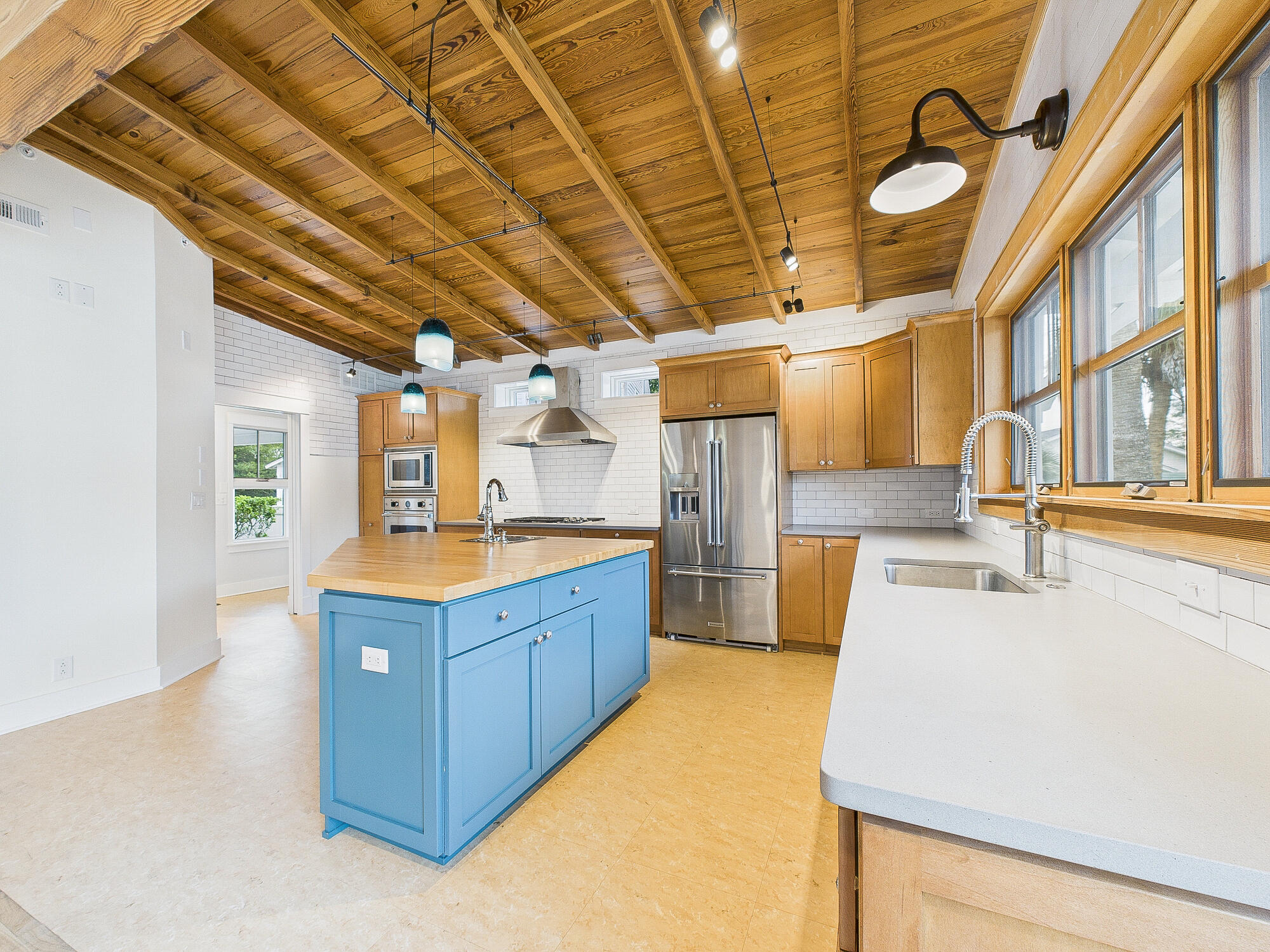 152 Leconte Street DeFuniak Springs, FL 32435 - Photo 26 of 80 Kitchen