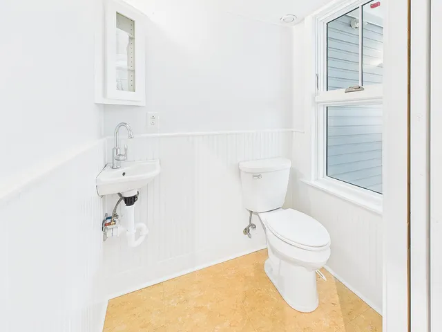 $799,900 | 152 Leconte Street, DeFuniak Springs, FL 32435