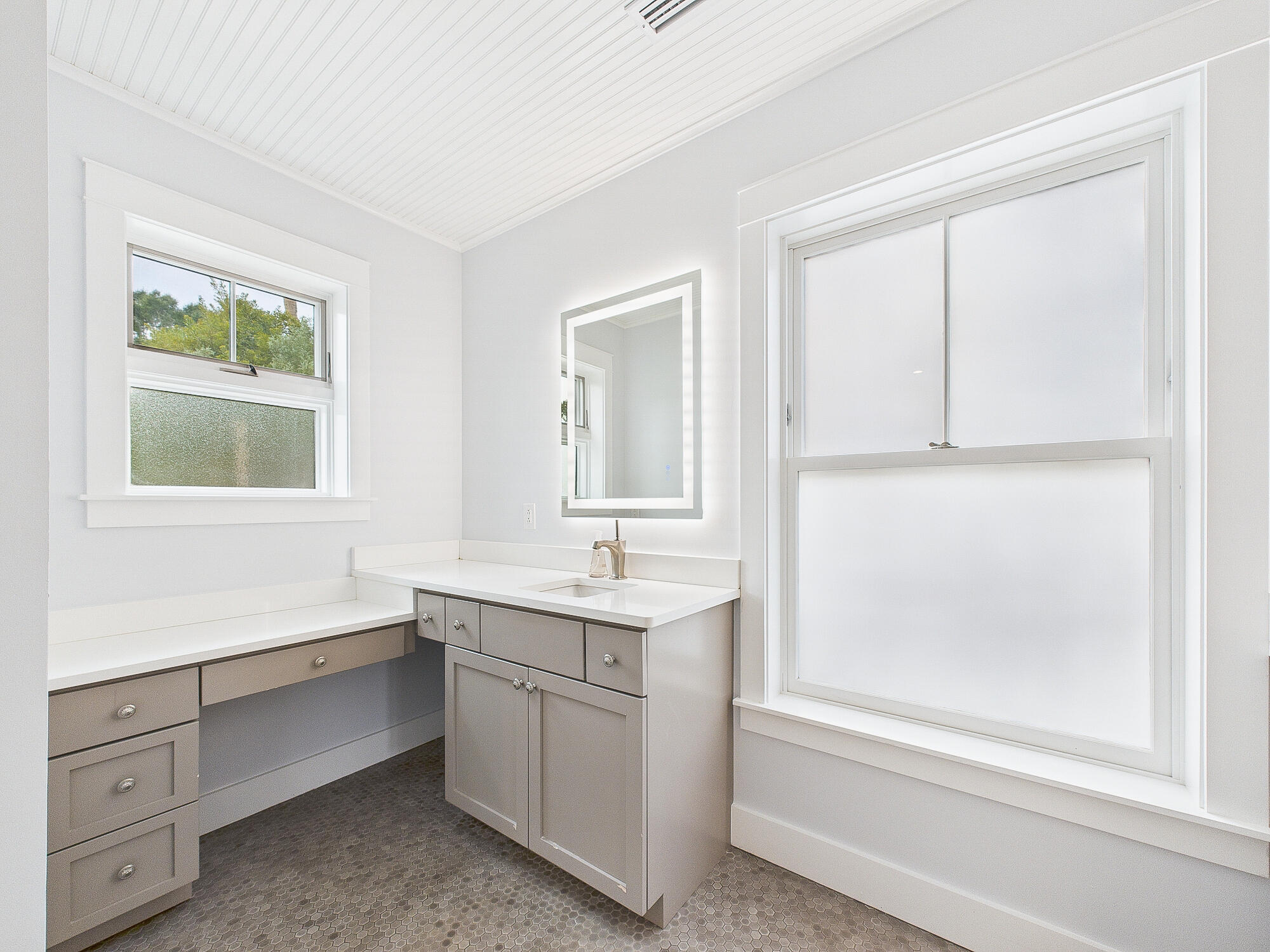 152 Leconte Street DeFuniak Springs, FL 32435 - Photo 36 of 80 Bathroom