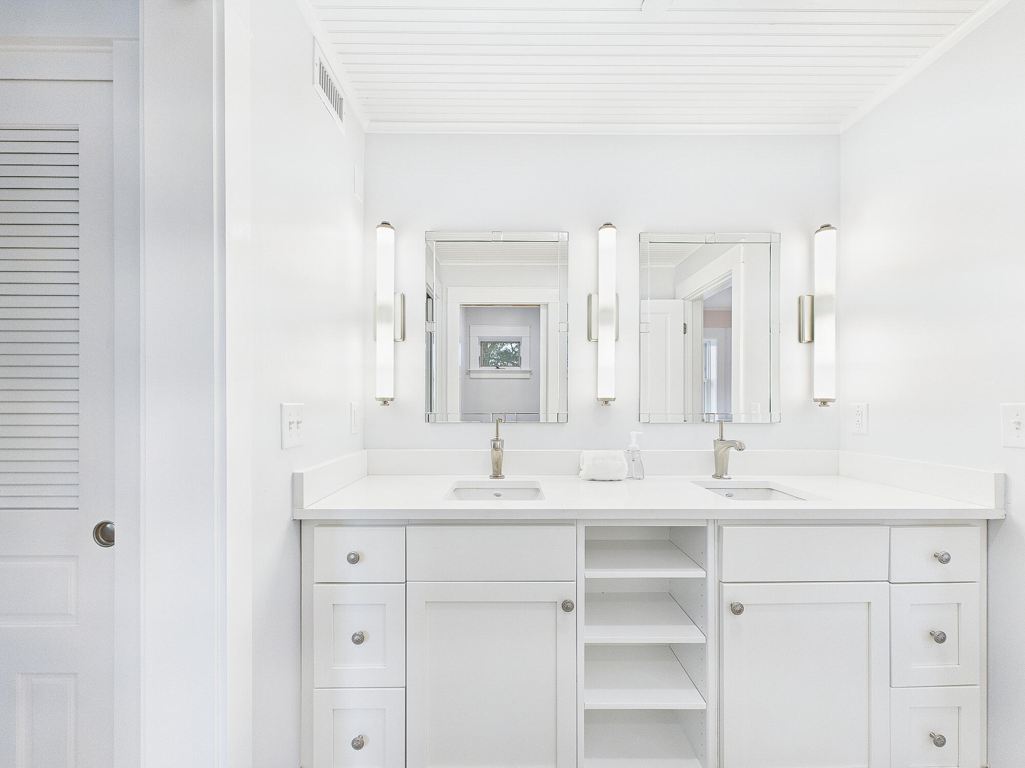 152 Leconte Street DeFuniak Springs, FL 32435 - Photo 51 of 80 Bathroom