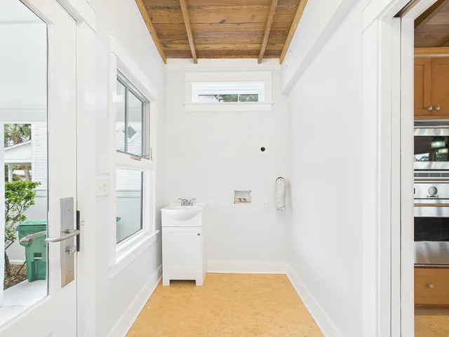 $799,800 | 152 Leconte Street, DeFuniak Springs, FL 32435