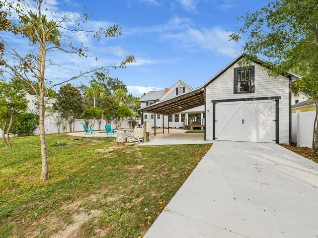 $799,900 | 152 Leconte Street, DeFuniak Springs, FL 32435