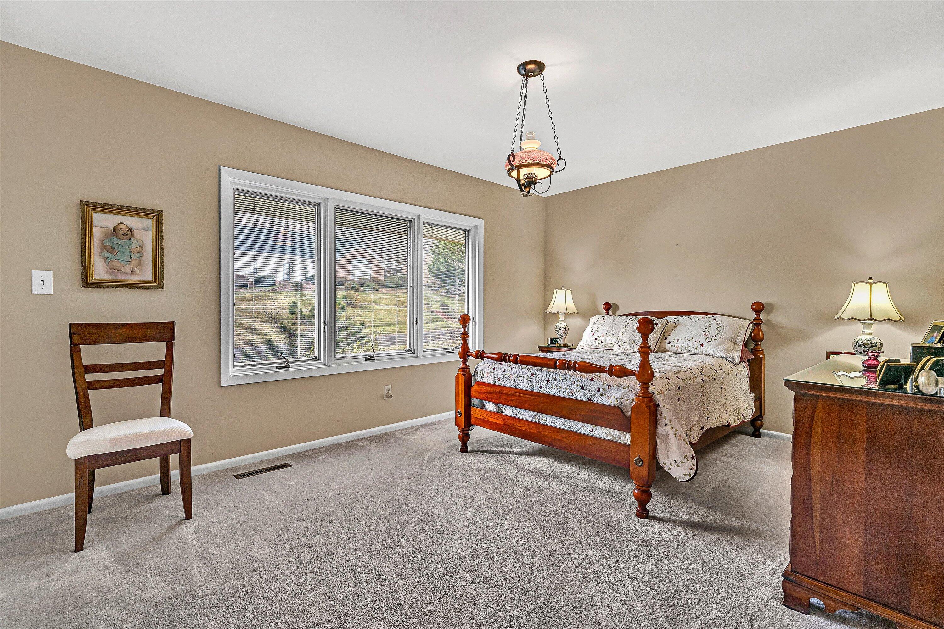 1609 Blair Road Southwest Roanoke, VA 24015 - Photo 20 of 39 19-VM-03799