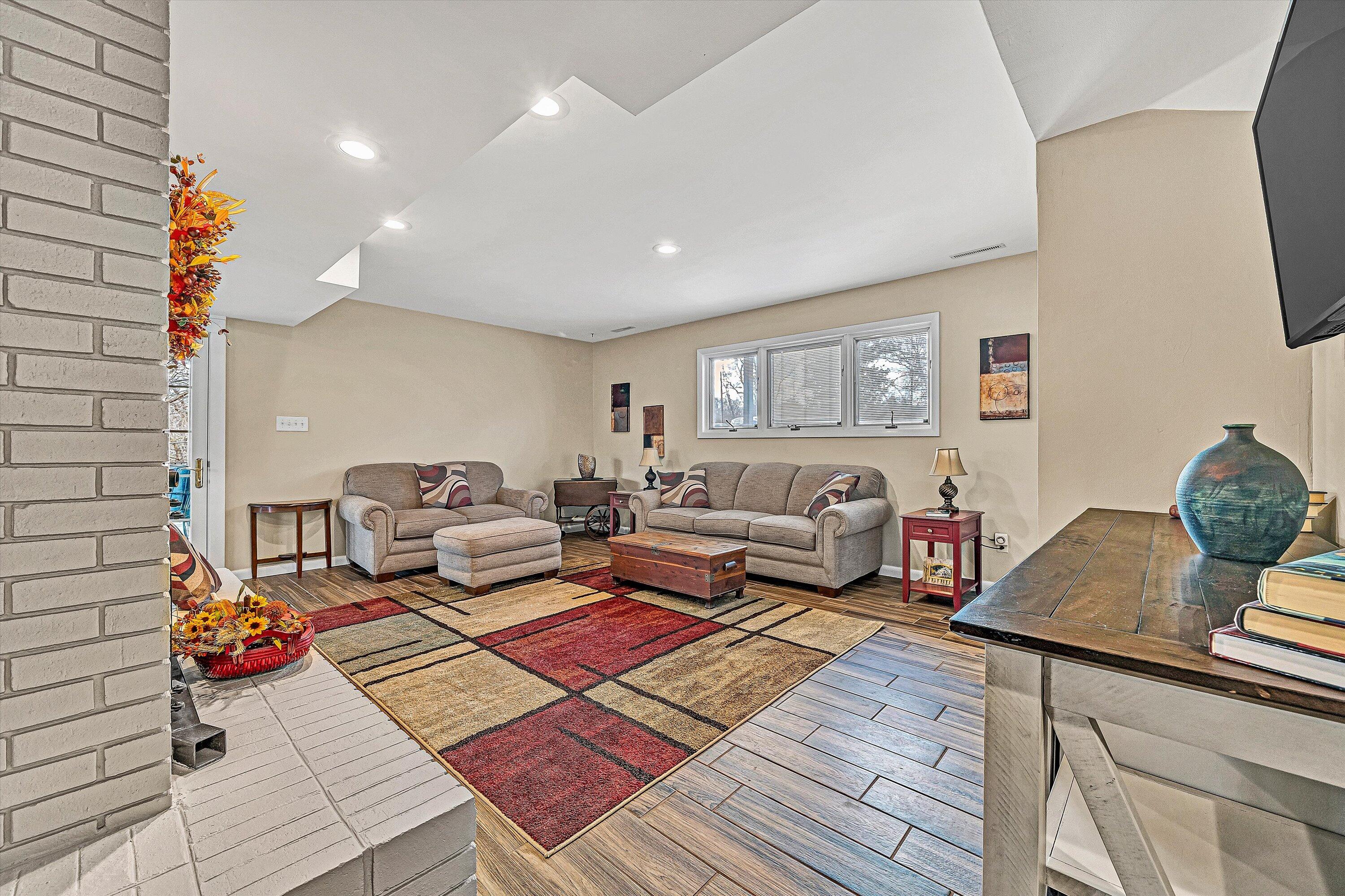 1609 Blair Road Southwest Roanoke, VA 24015 - Photo 27 of 39 26-VM-03820